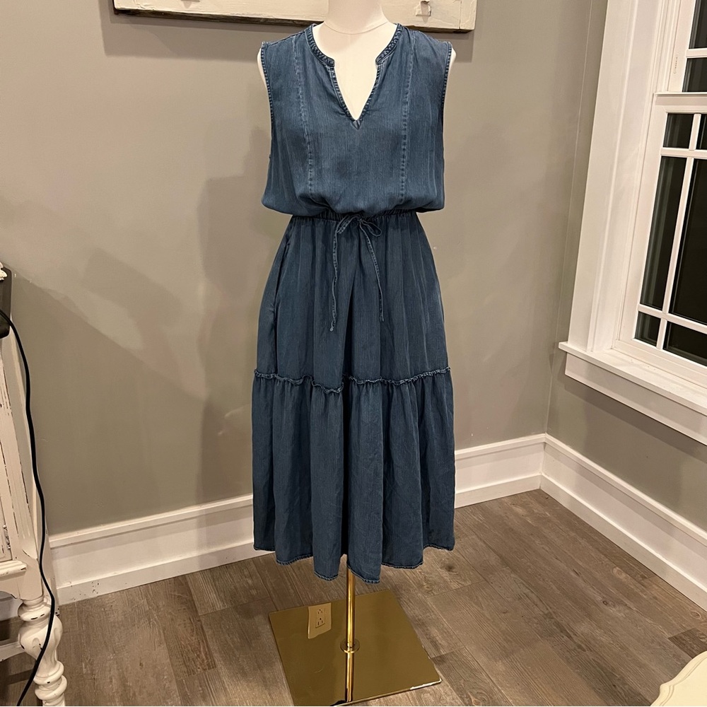 Lands' End Sleeveless Chambray Tie-Waist Midi Dress in Denim Blue